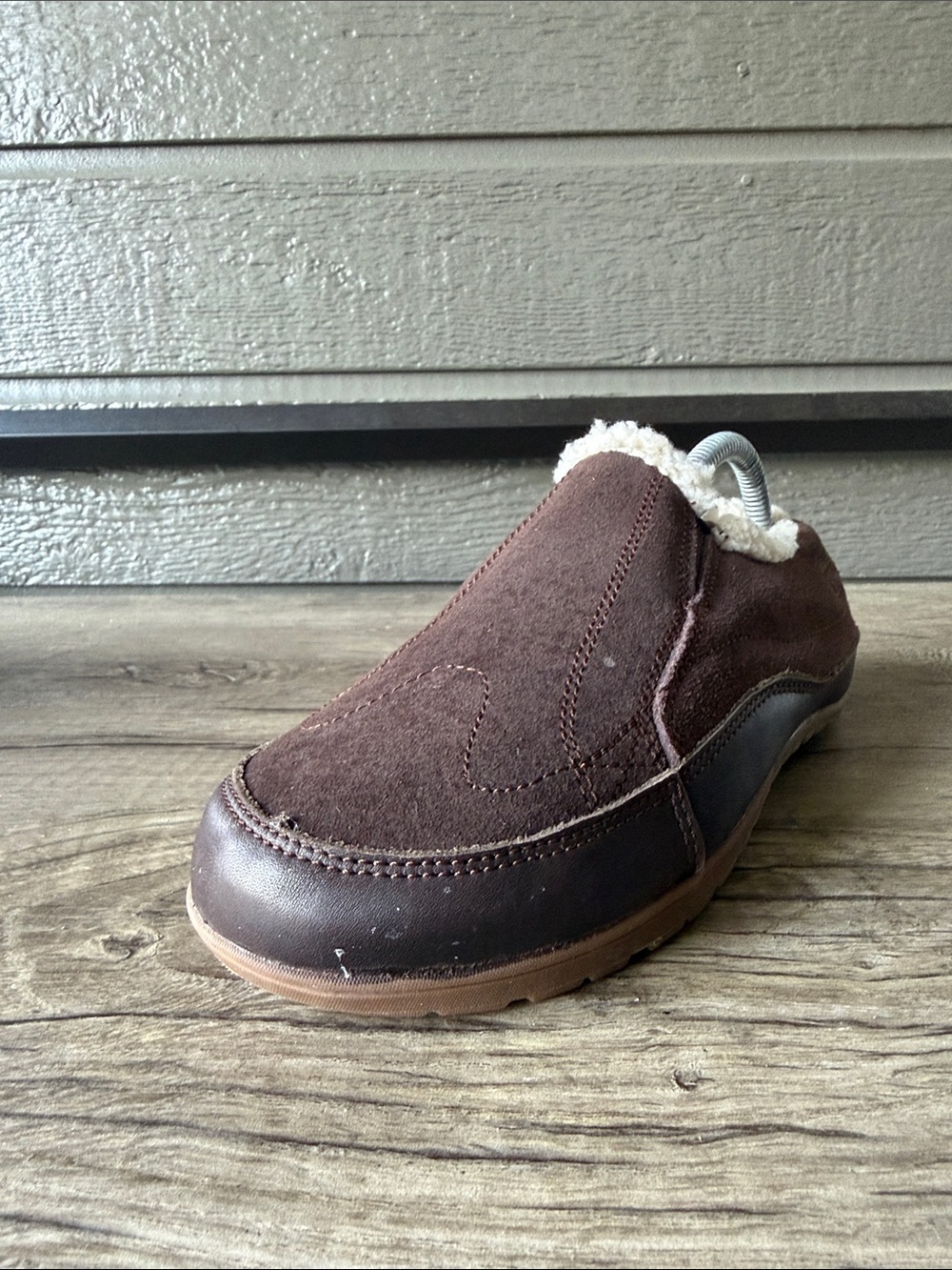 Patagonia Women’s Brown Suede Slip-On Shoes with Shearling Lining size 8.5